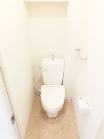 コンフォリア新中野IIの物件内観写真